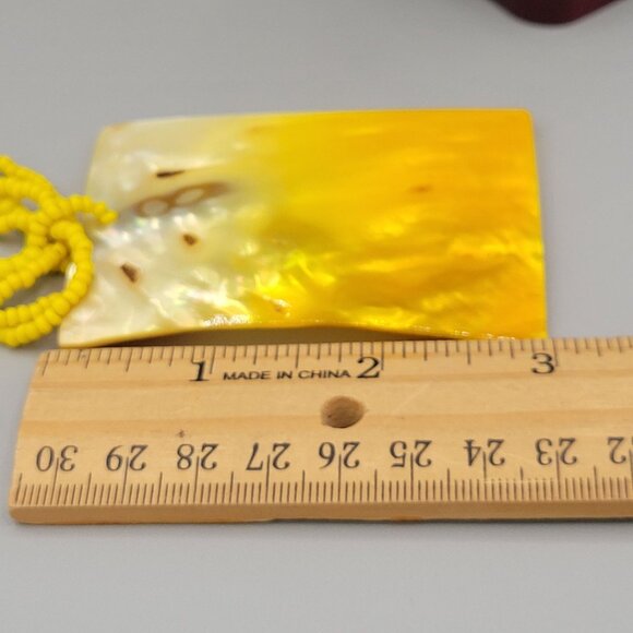 Yellow Beaded Necklace Multi Strand Rectangular Dyed Mother of Pearl Pendant - Picture 8 of 9